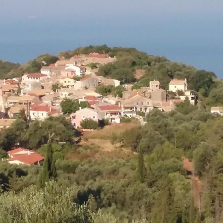 Villa Magda Makrades Bagian luar foto